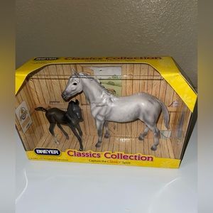 Breyer Horse Classics Grey Thoroughbred Foal Set New In Box No.62031 Retired